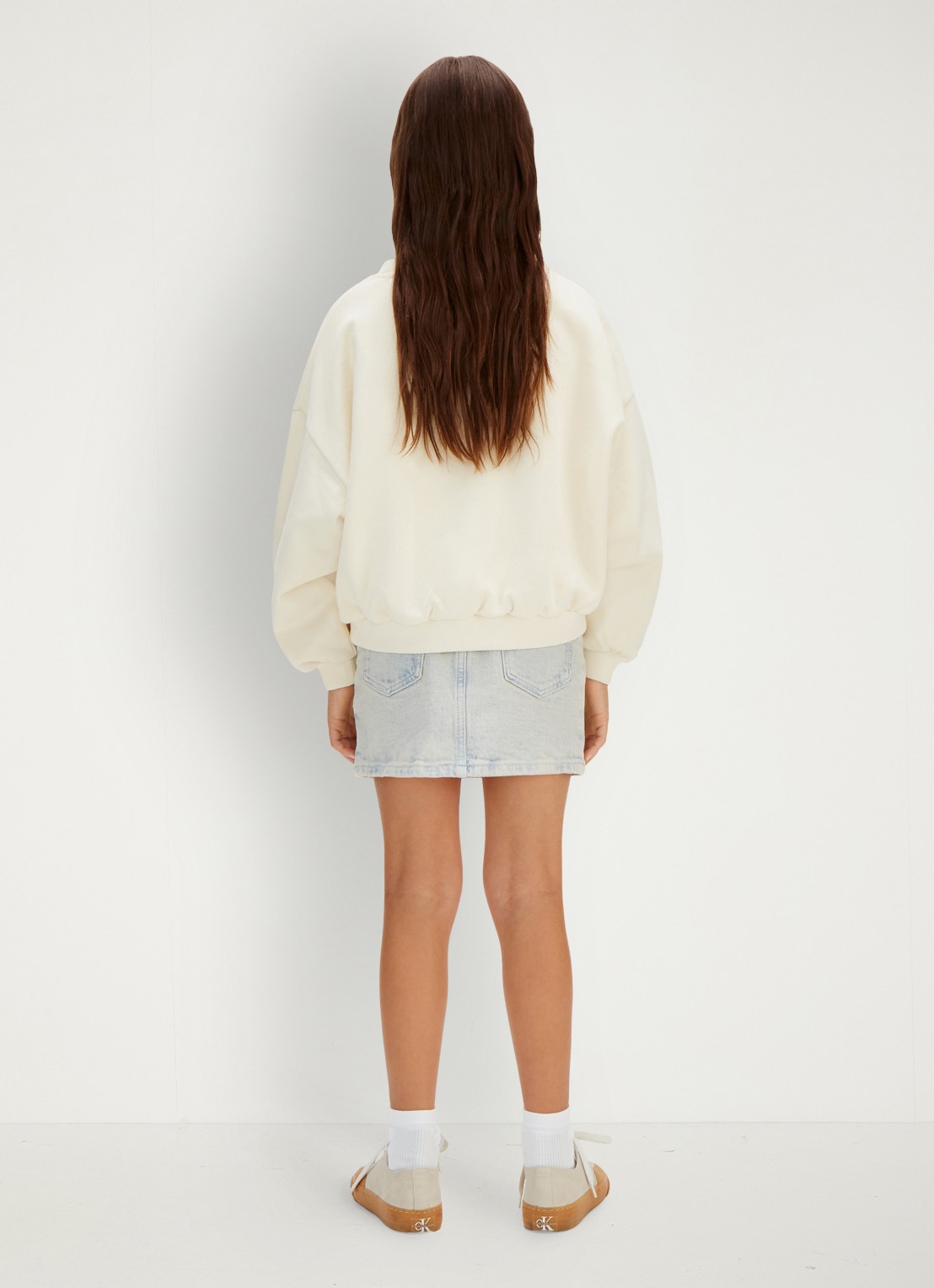 Calvin Klein Mini spijkerrok met steekzakken - achterkant indigo