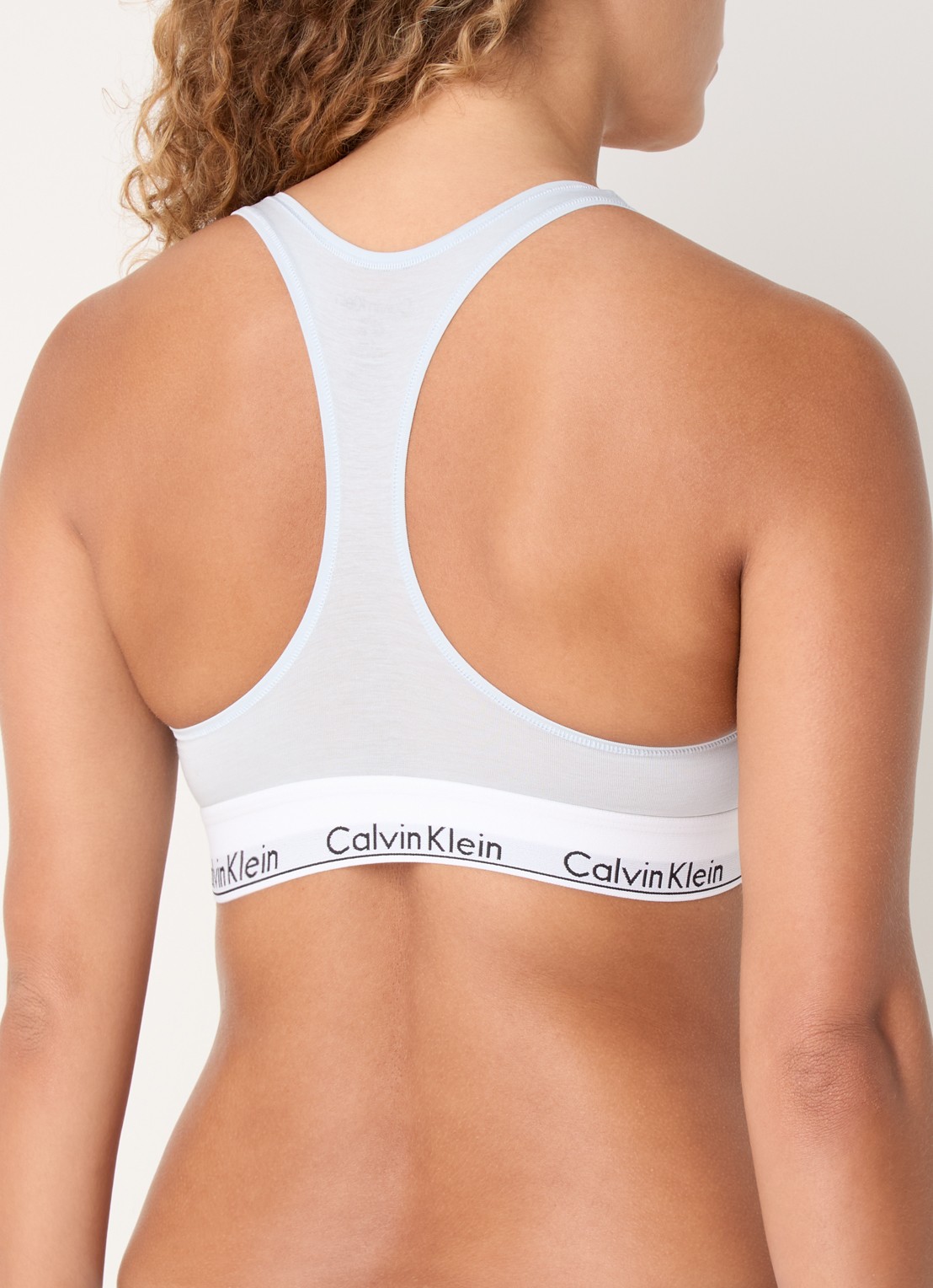 Calvin Klein Modern bralette met logoband - achterkant plein air  / blauw