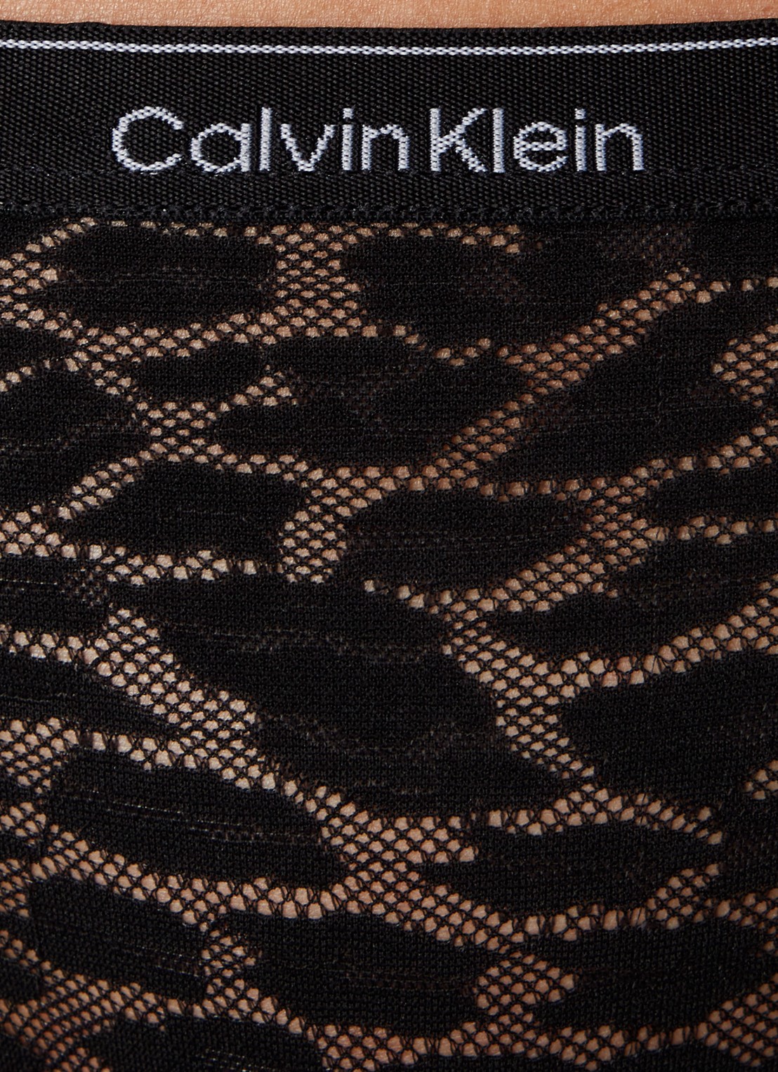 Calvin Klein Modern Lace tanga van kant in 3-pack - detail 2 zwart