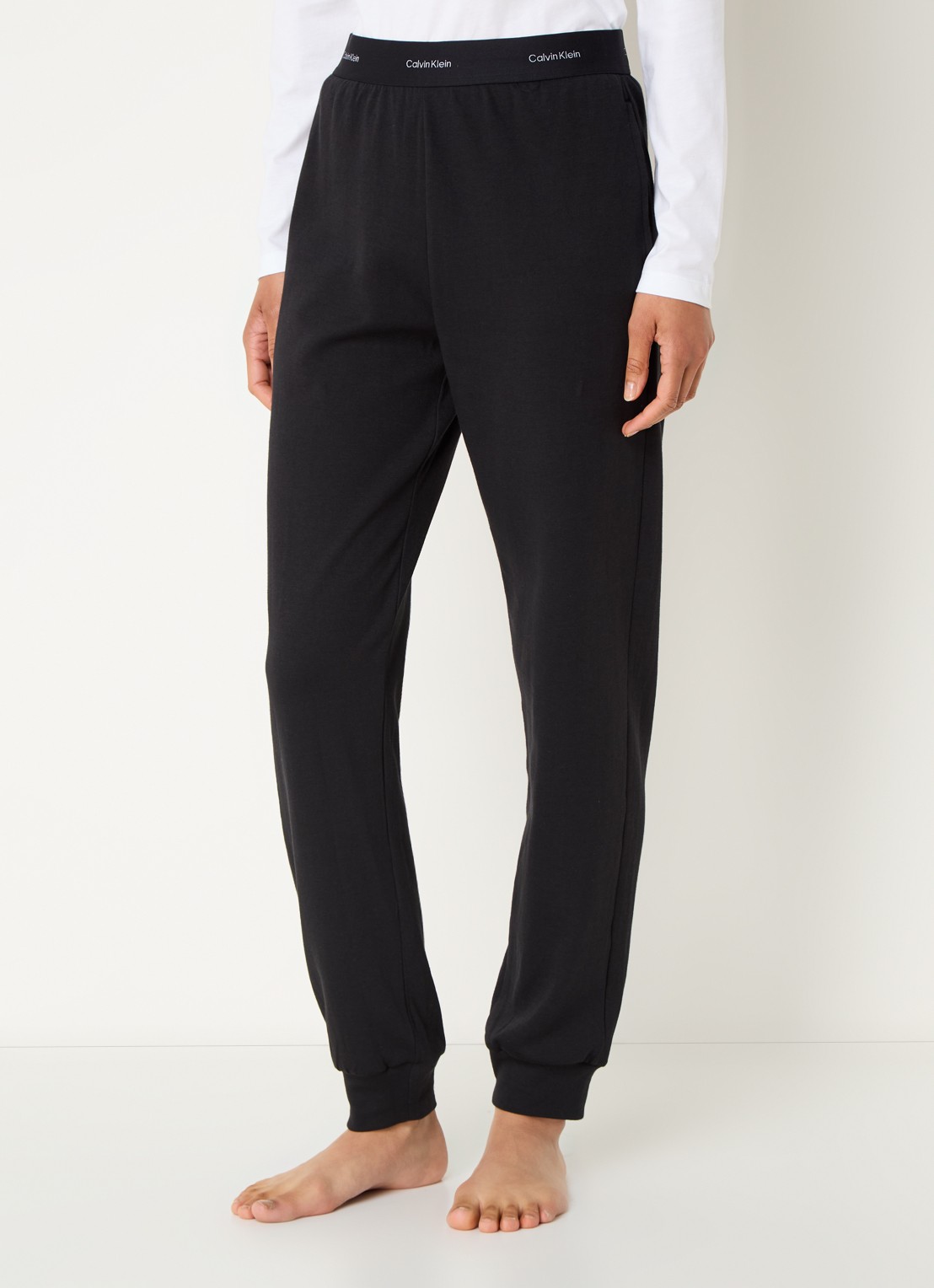 Calvin Klein Modern mid waist straight fit loungebroek met logoband - detail 6 zwart