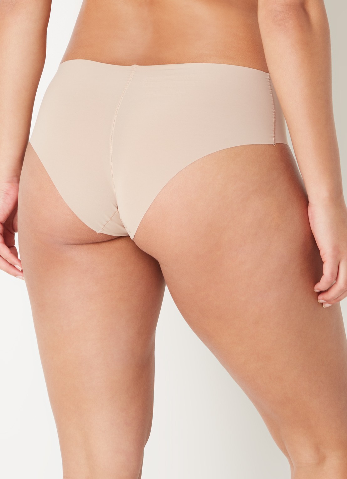 Calvin Klein Naadloze hipster - achterkant 5 donkerbeige