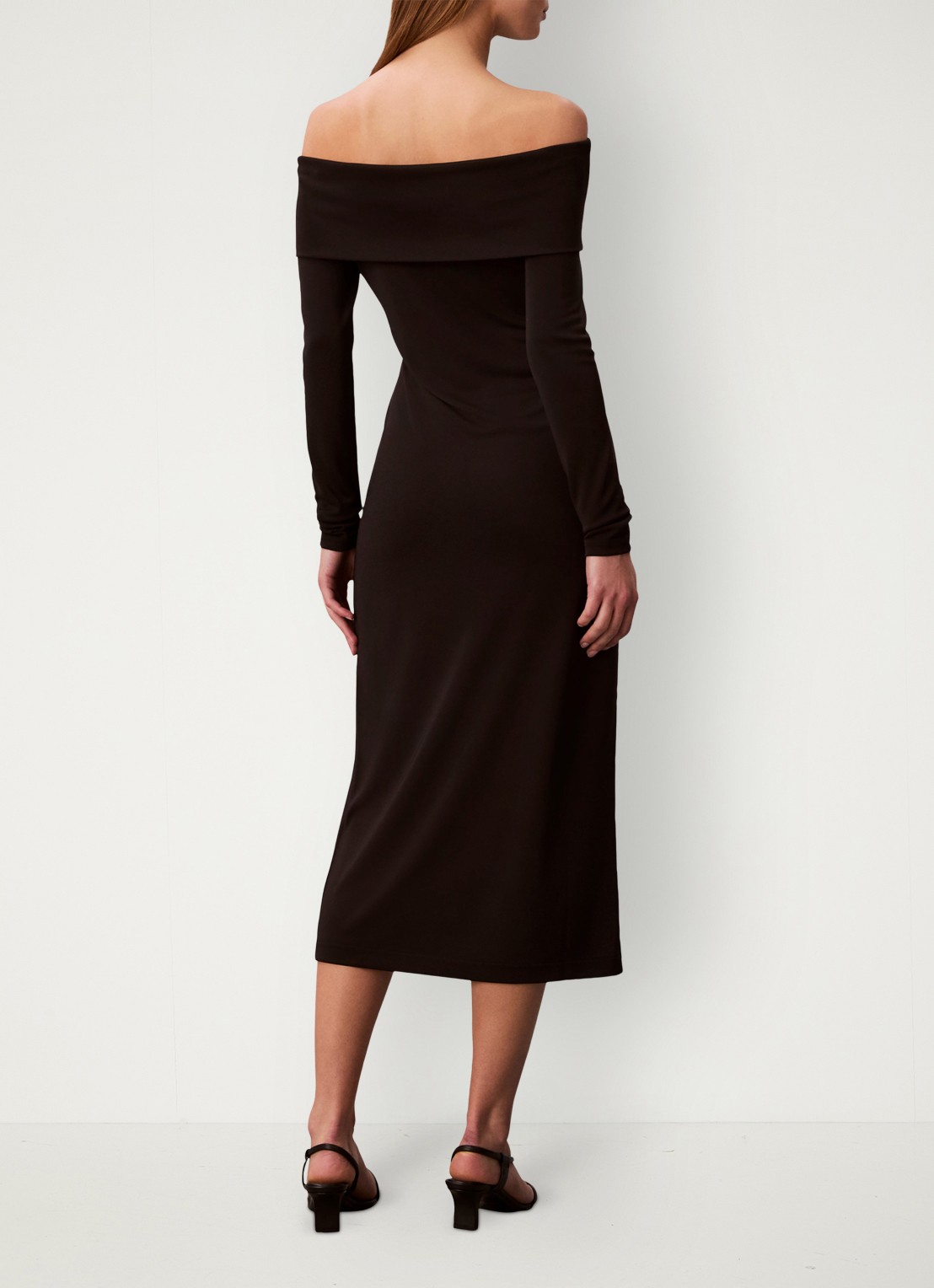 Calvin Klein Off shoulder midi jurk - achterkant zwart
