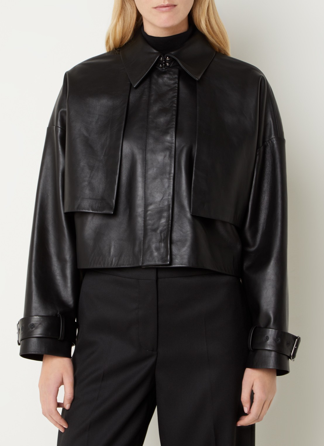 Calvin Klein Oversized cropped bikerjack van lamsleer - detail 4 zwart