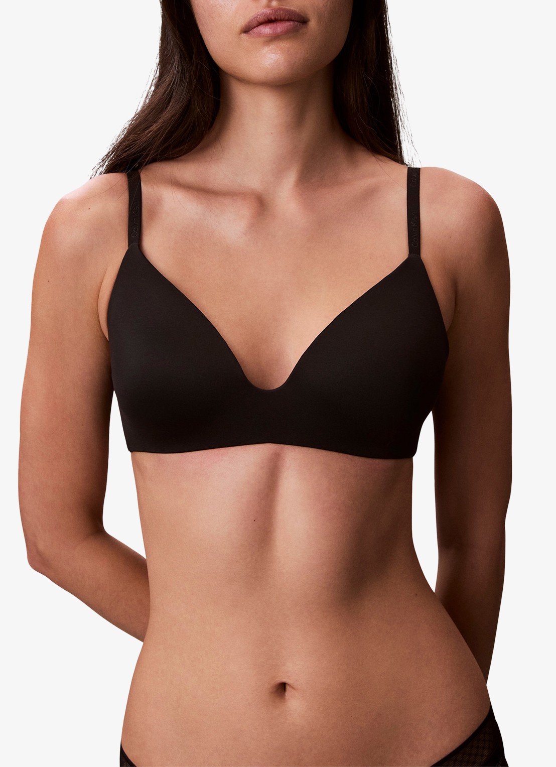 Calvin Klein Perfectly Fit beugelloze plunge T-shirt bh - detail 2 diepzwart
