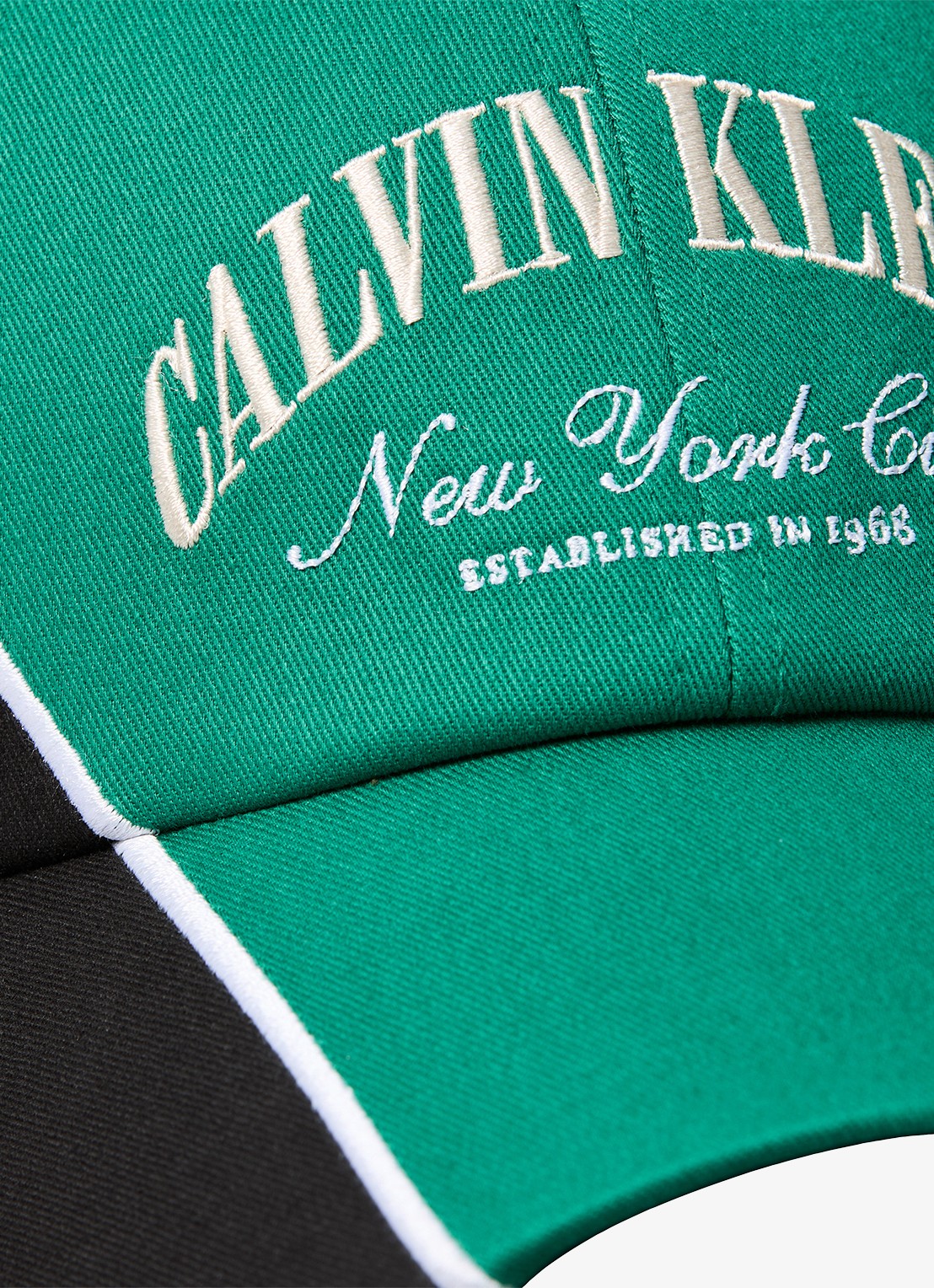 Calvin Klein Pet met logoborduring - detail 3 groen