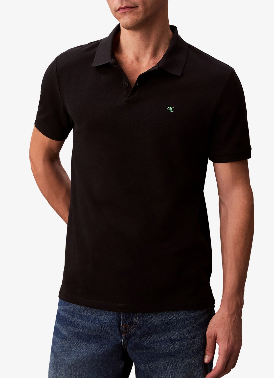 Calvin Klein Polo van piqué katoen met logoborduring - detail 4 zwart