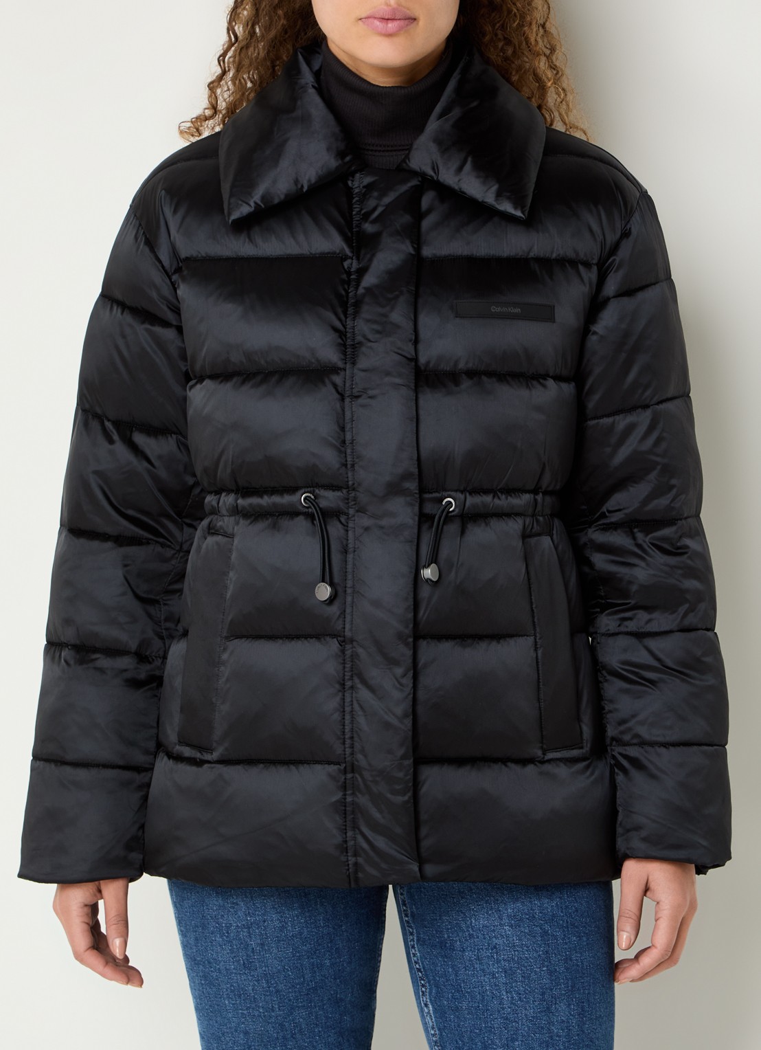 Calvin Klein Puffer jack van satijn met ritszakken - detail 2 zwart