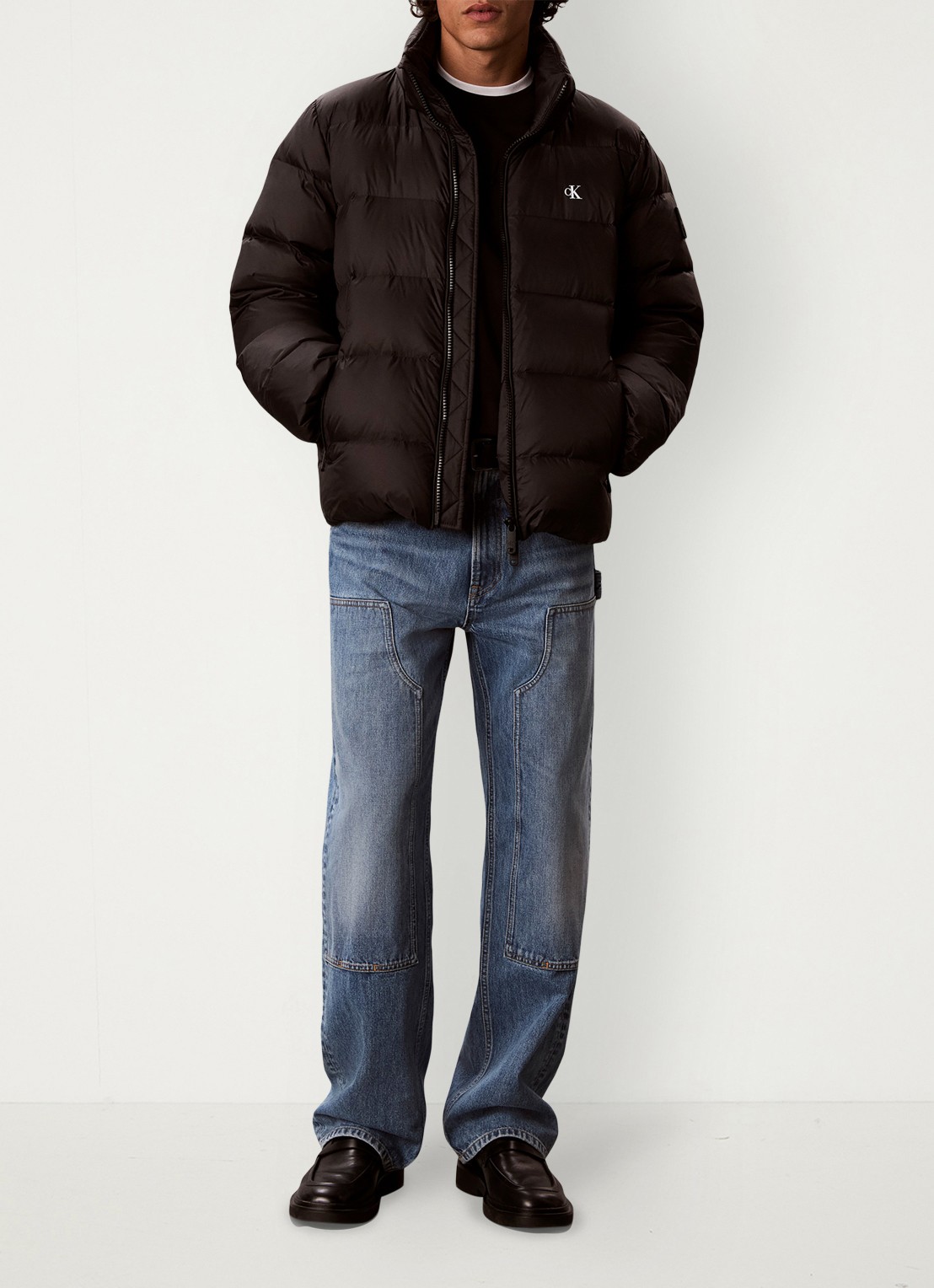 Calvin Klein Puffer jas met logo - voorkant 7 zwart