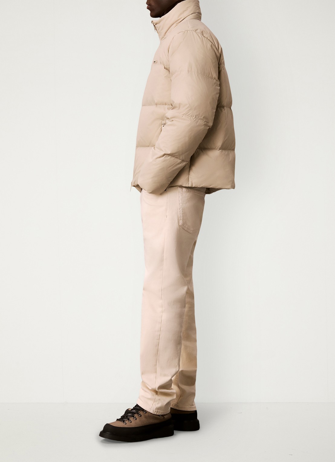 Calvin Klein Puffer met donsvulling en logopatch - detail 6 creme