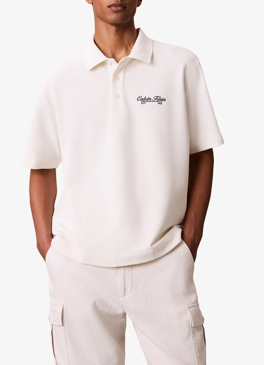 Calvin Klein Regular fit polo met logoborduring - detail 3 ivoor