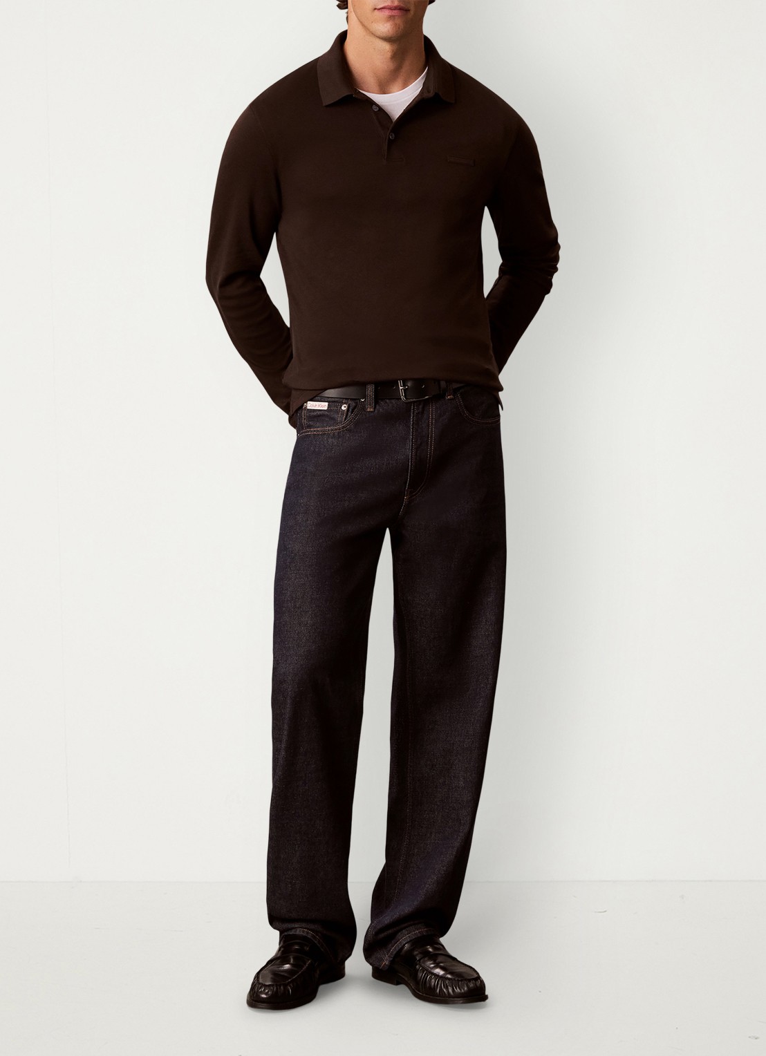 Calvin Klein Regular fit polo met logoborduring - voorkant 5 donkerbruin