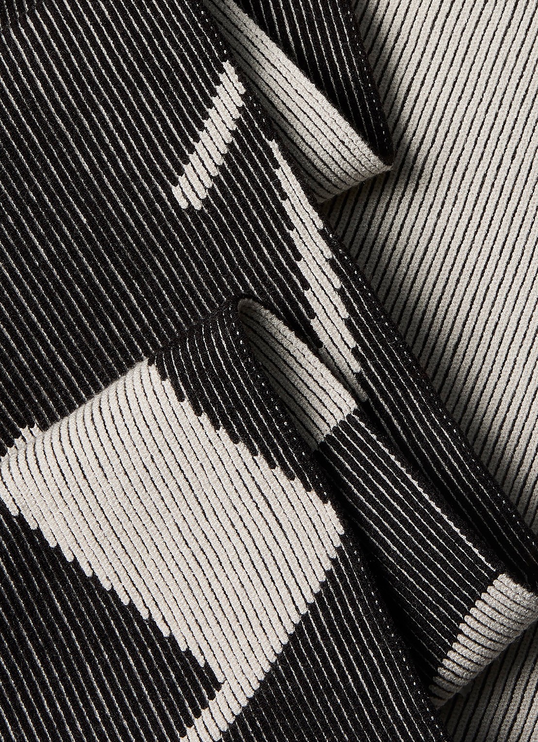 Calvin Klein Ribgebreide sjaal met logoprint 170 x 28 cm - detail antraciet