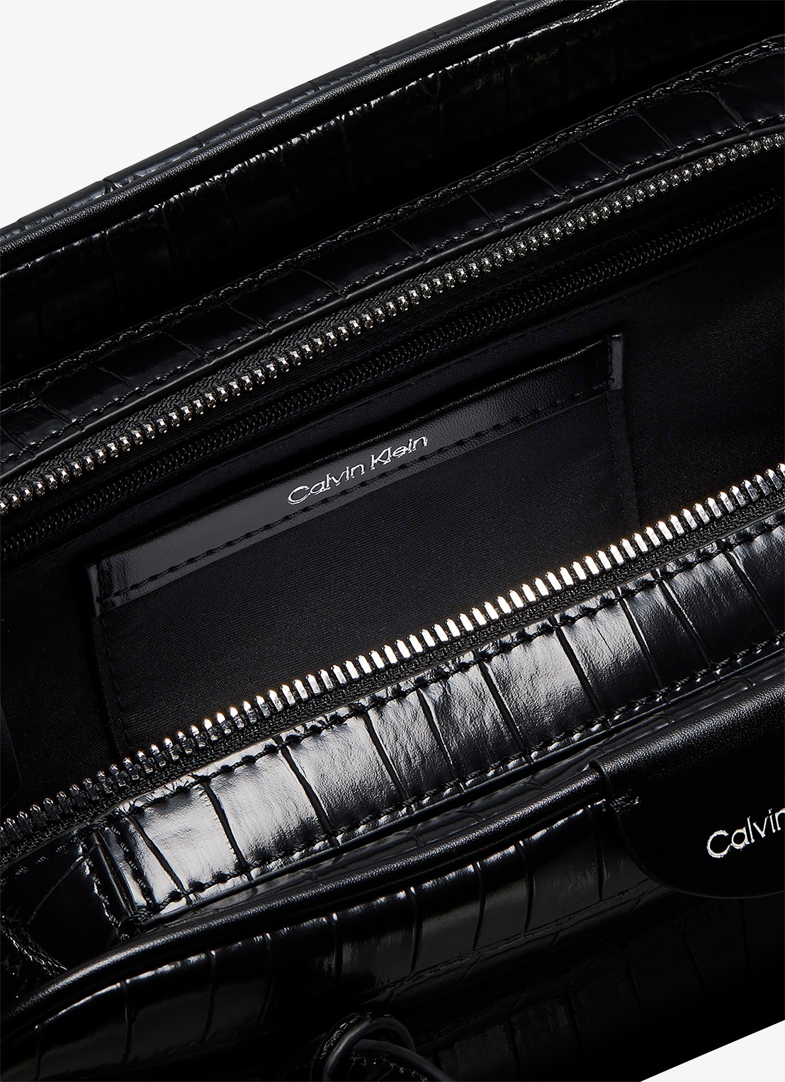 Calvin Klein Schoudertas met crocostructuur en tasbedel - detail 3 zwart
