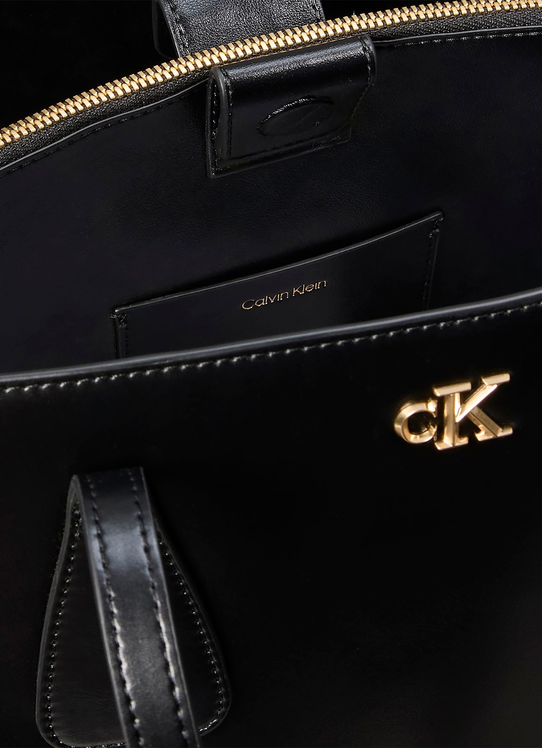 Calvin Klein Schoudertas met logo - detail 3 zwart