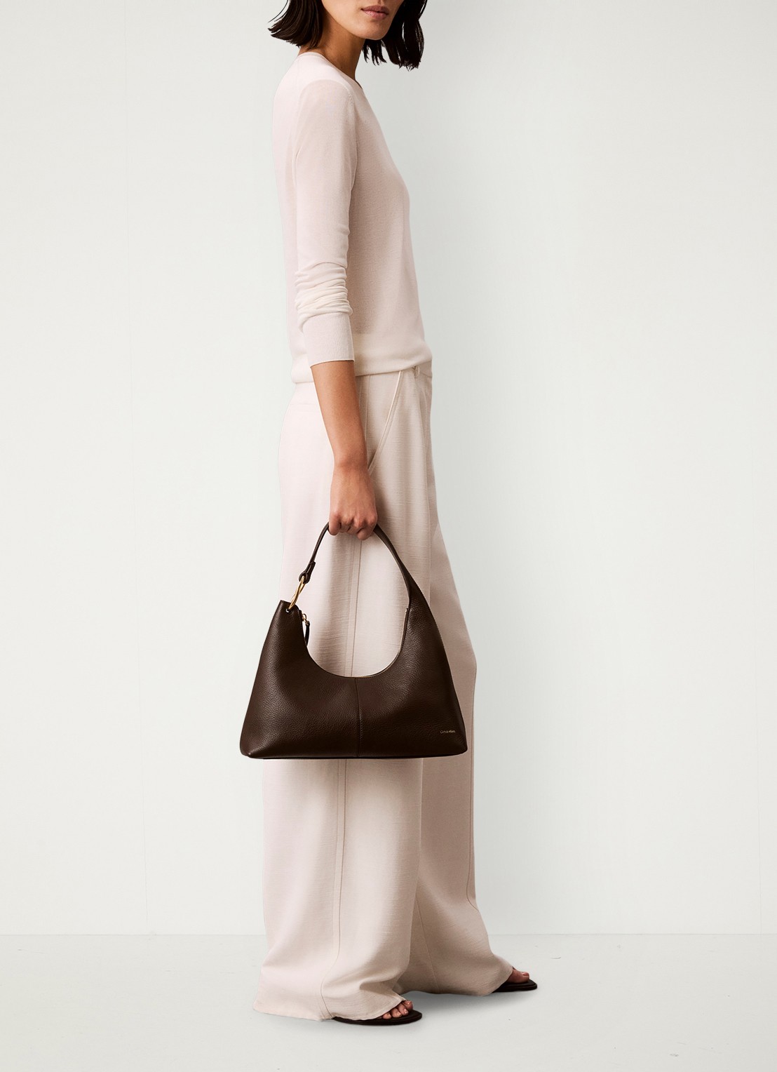 Calvin Klein Schoudertas van leer - voorkant 2 delicioso-bal /  bruin