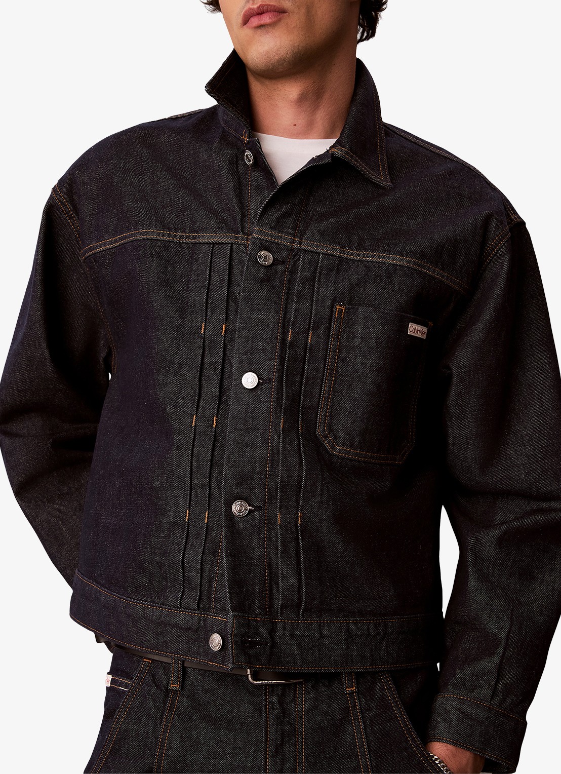 Calvin Klein Spijkerjas met borstzak - detail 2 donkerblauw