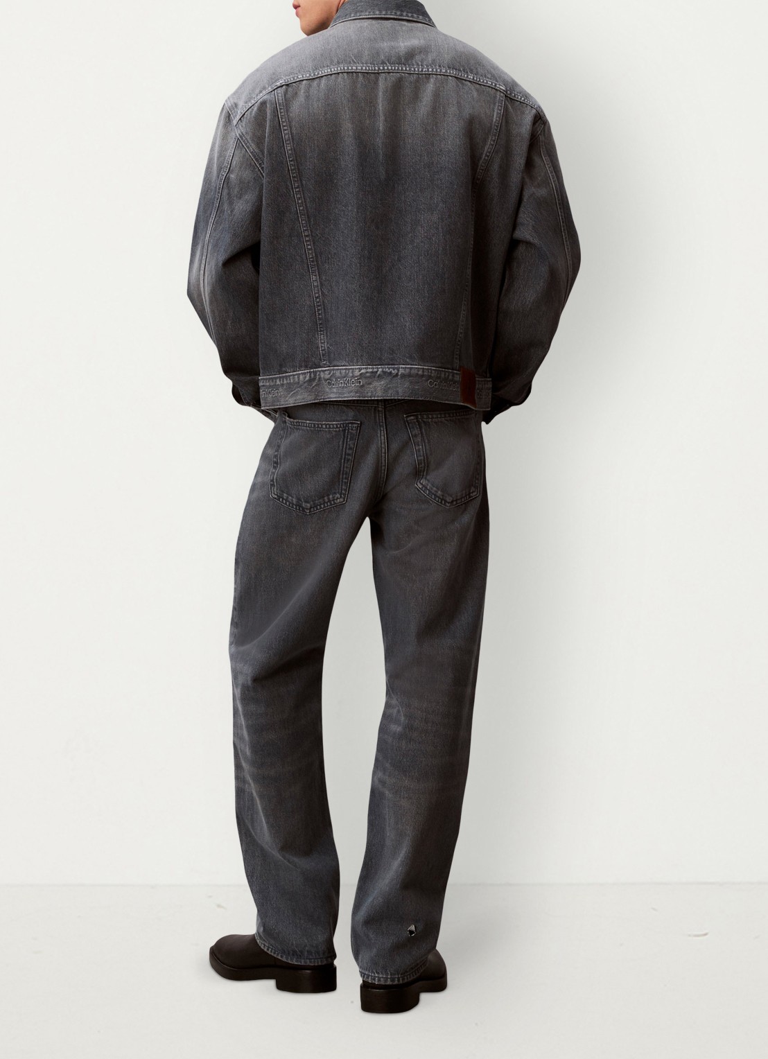 Calvin Klein Spijkerjas met steekzakken - achterkant 6 middengrijs
