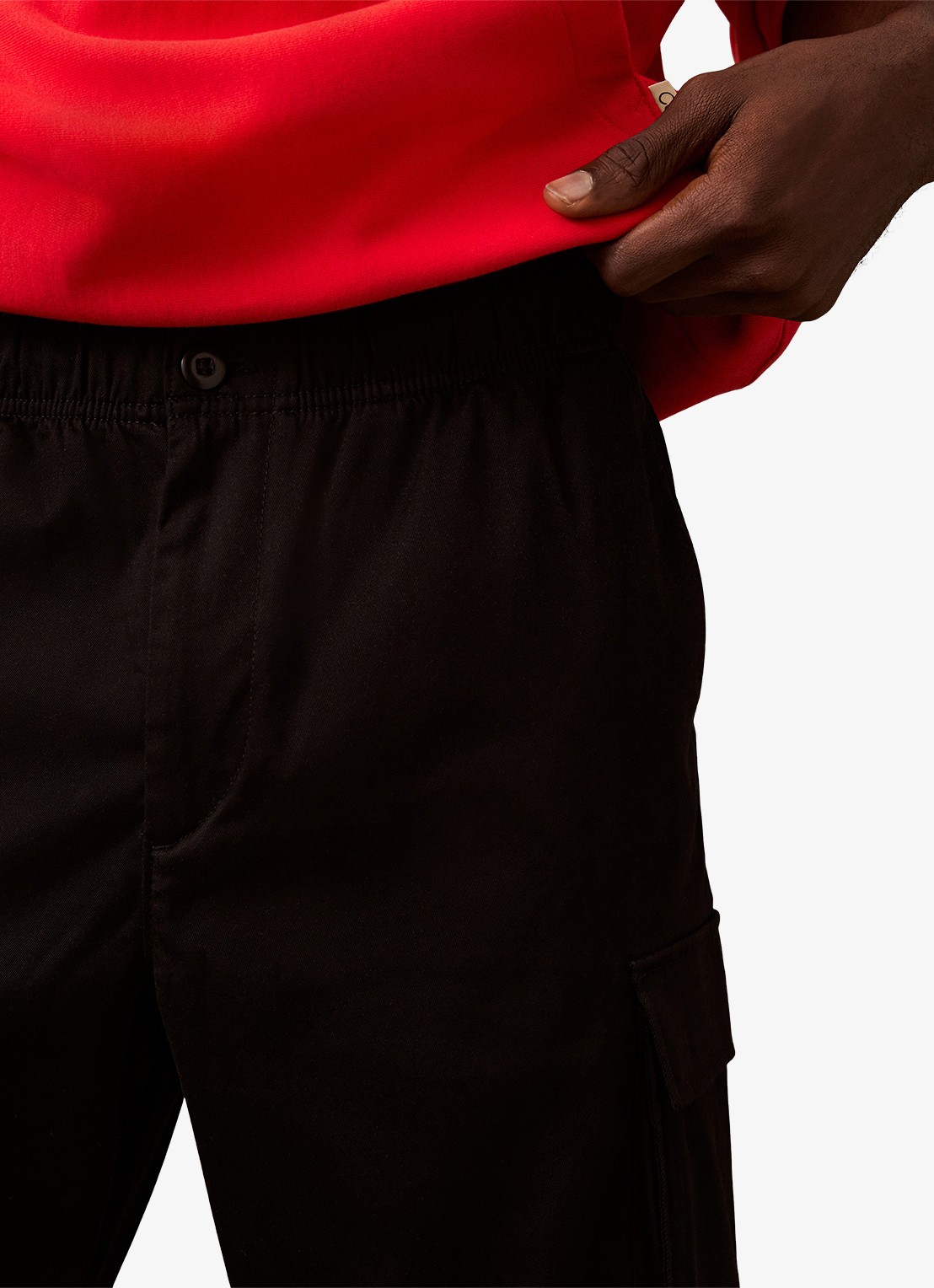 Calvin Klein Straight fit cargobroek met steekzakken - detail 2 zwart