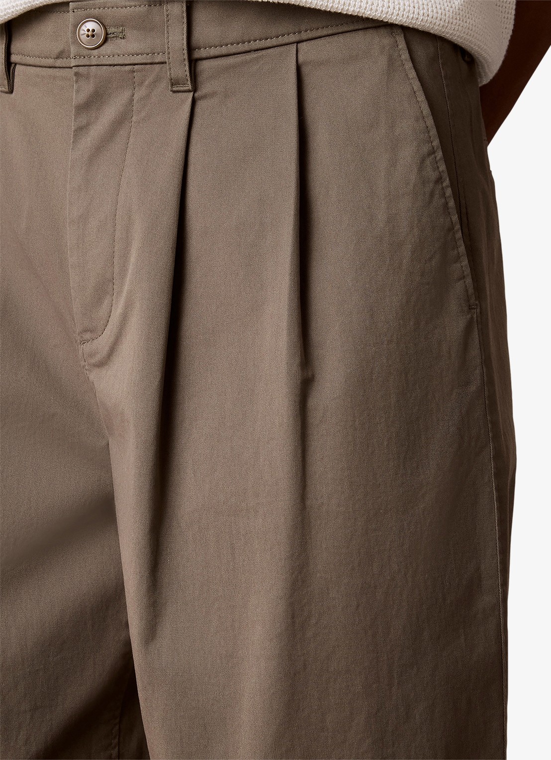 Calvin Klein Straight fit chino met plooien - detail 5 olijfgroen