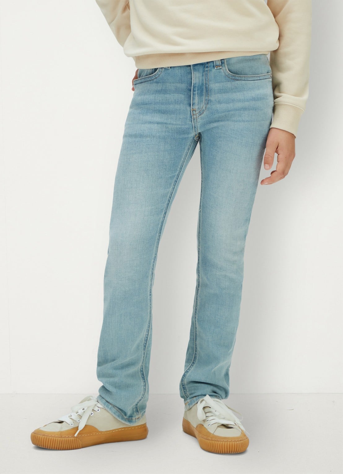 Calvin Klein Straight fit jeans met lichte wassing - detail 4 indigo