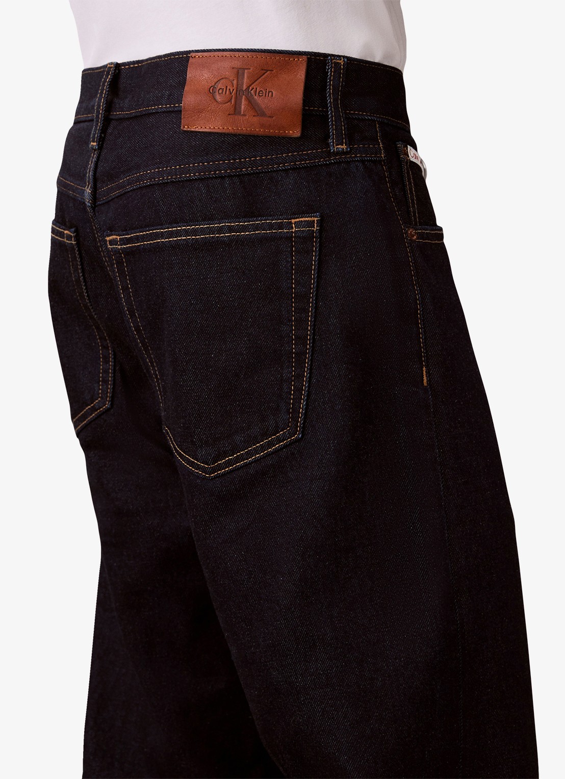 Calvin Klein Straight leg jeans met steekzakken - detail 6 donkerblauw