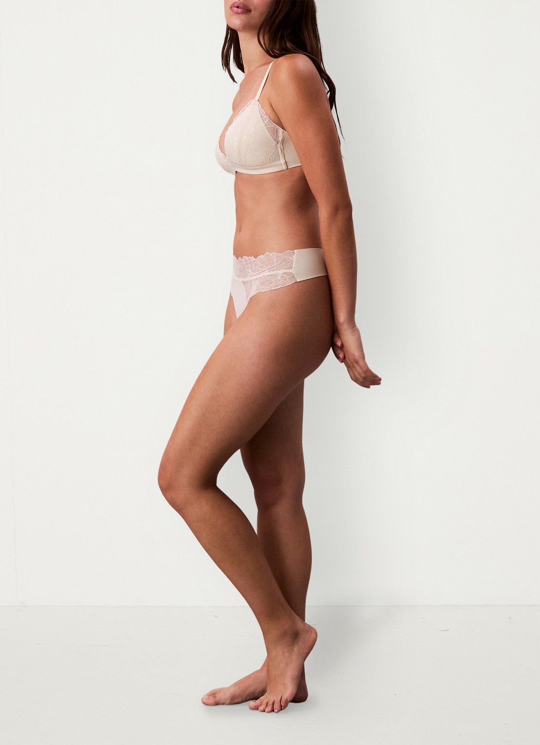 Calvin Klein String met details van kant - detail 5 gebroken wit