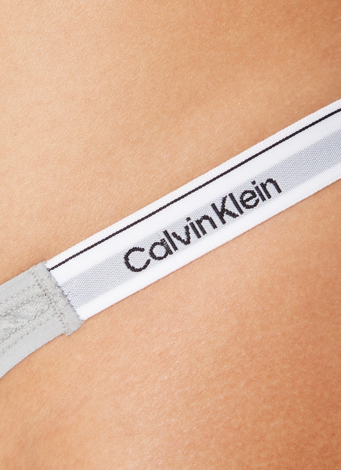 Calvin Klein String met logoband - detail 3 grijsmele