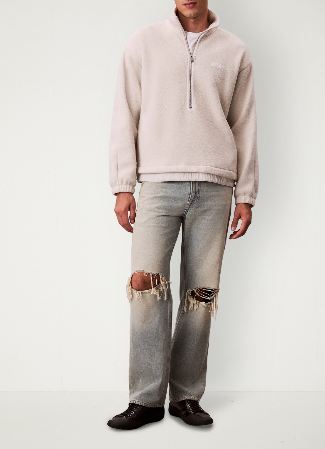 Calvin Klein Sweater met halve rits en logo - voorkant 2 gebroken wit