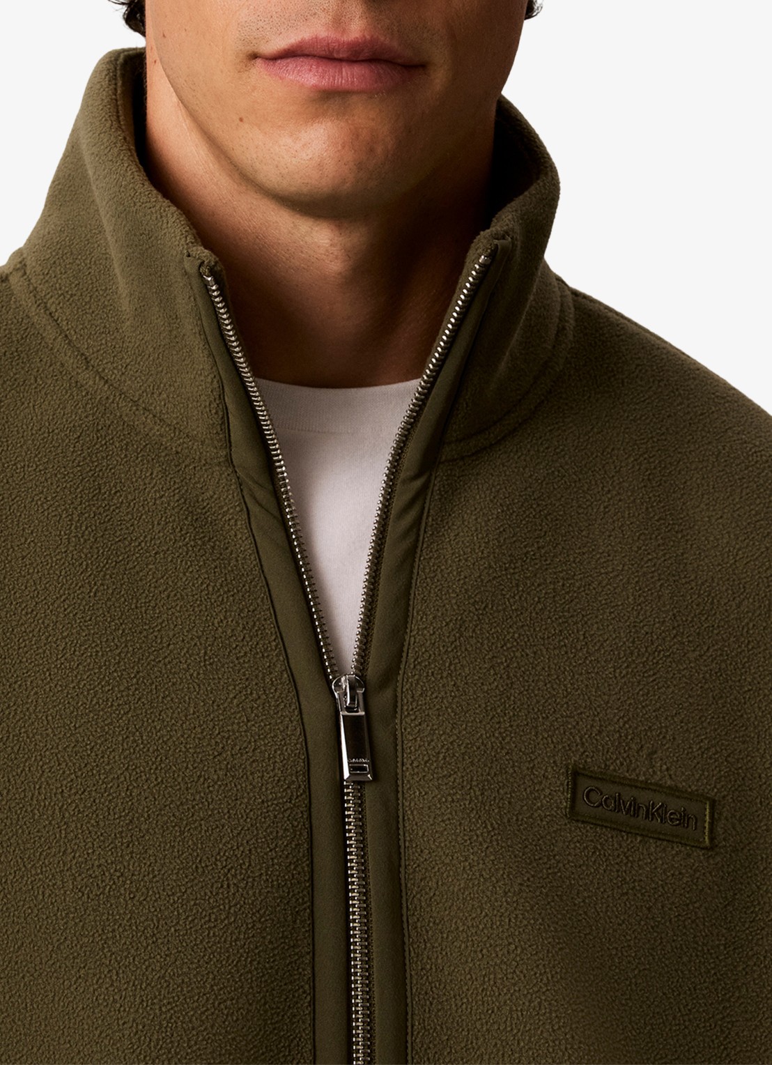 Calvin Klein Sweater met halve rits en logo - detail 2 olive night-li1