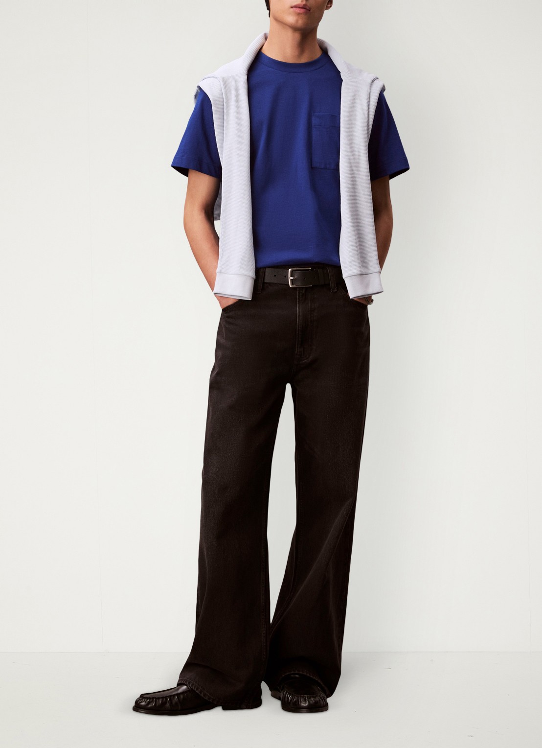 Calvin Klein T-shirt met borstzak - voorkant 2 donkerblauw