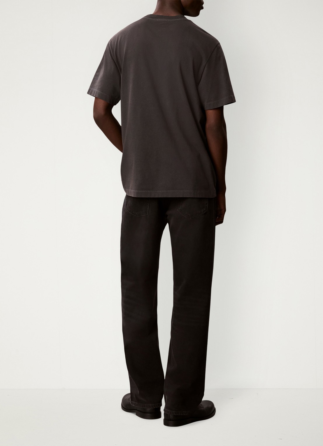 Calvin Klein T-shirt met borstzak - achterkant 6 antraciet