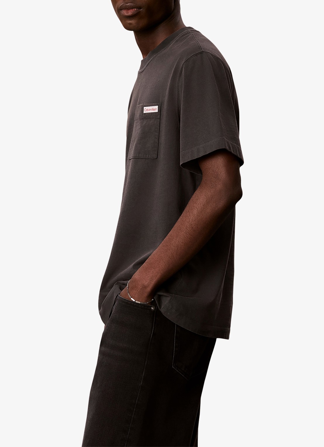 Calvin Klein T-shirt met borstzak - detail 4 antraciet