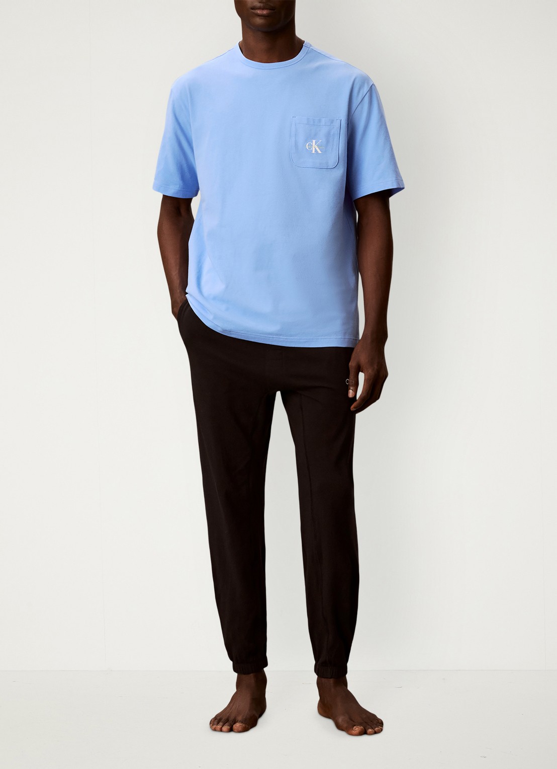 Calvin Klein T-shirt met logo - voorkant 5 blauw