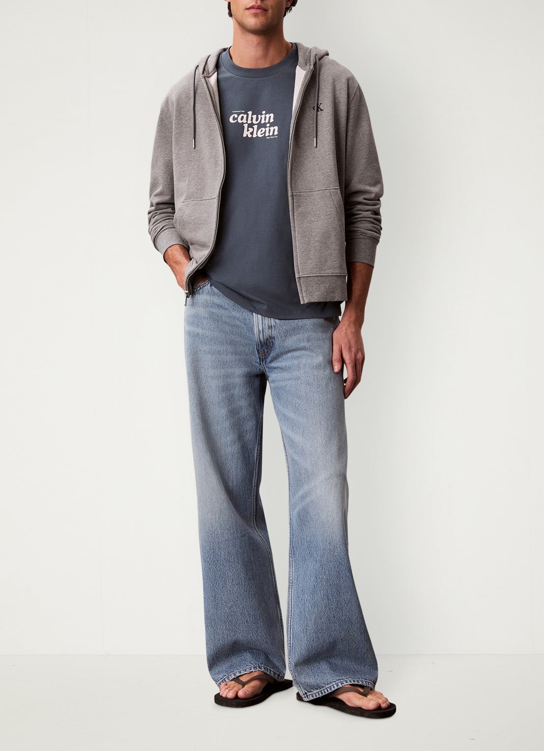 Calvin Klein T-shirt met logo - voorkant 6 donkergroen
