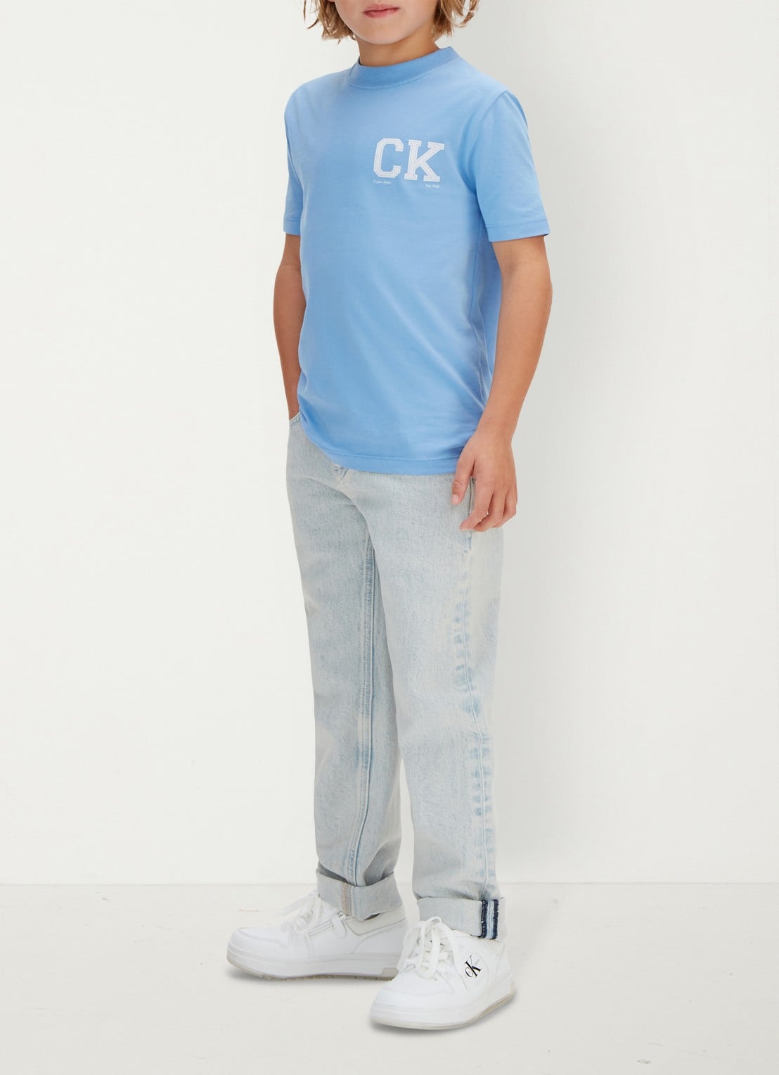 Calvin Klein T-shirt met logo - voorkant 3 blauw