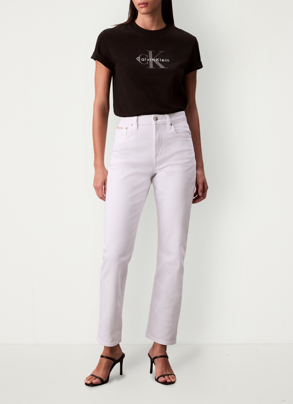 Calvin Klein T-shirt met logoborduring - voorkant 3 zwart