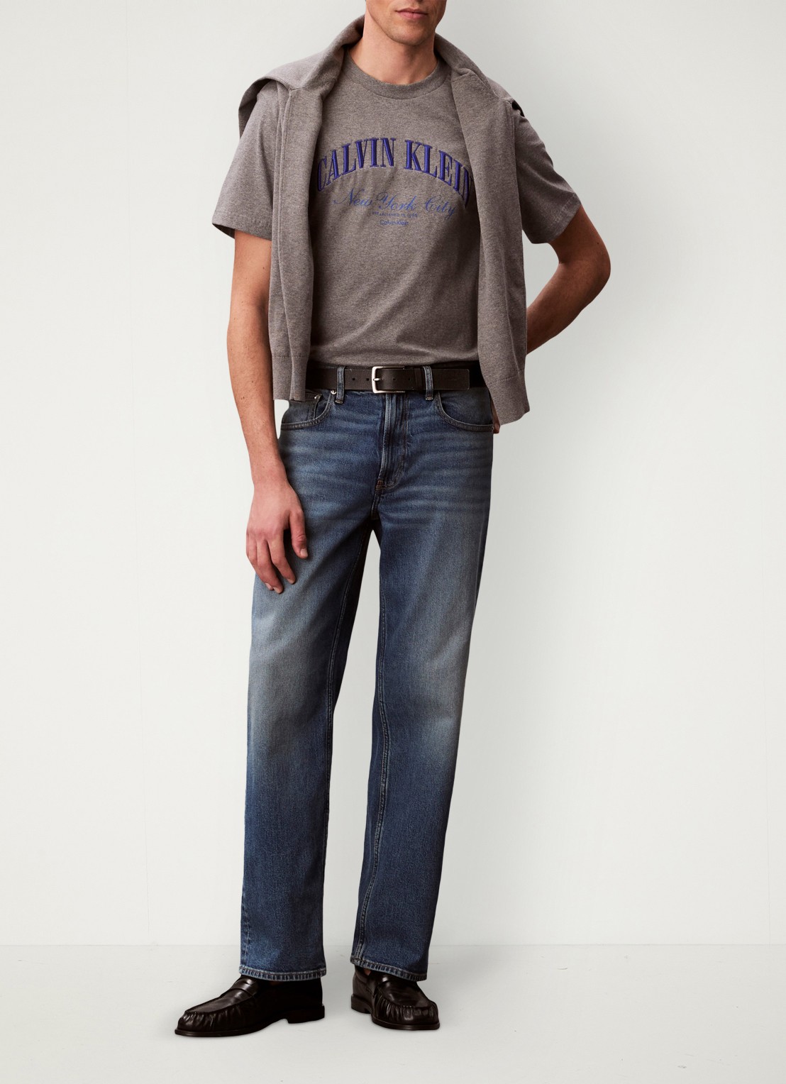Calvin Klein T-shirt met logoprint - voorkant 2 med grey htr-p7e