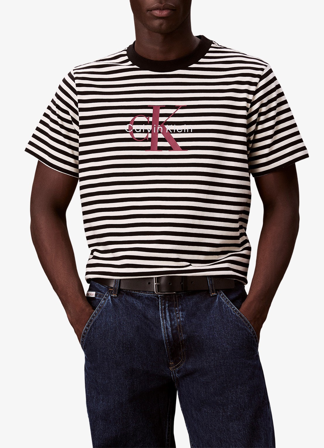 Calvin Klein T-shirt met streepprint en logo - detail 2 zwart