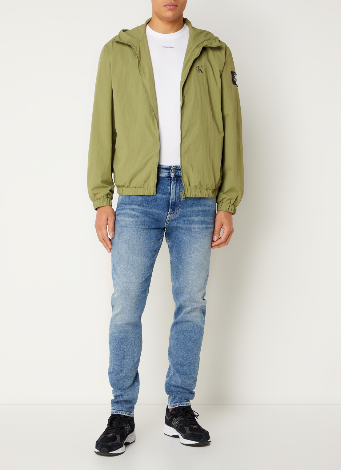 Calvin Klein Tapered jeans met medium wassing - voorkant 3 indigo