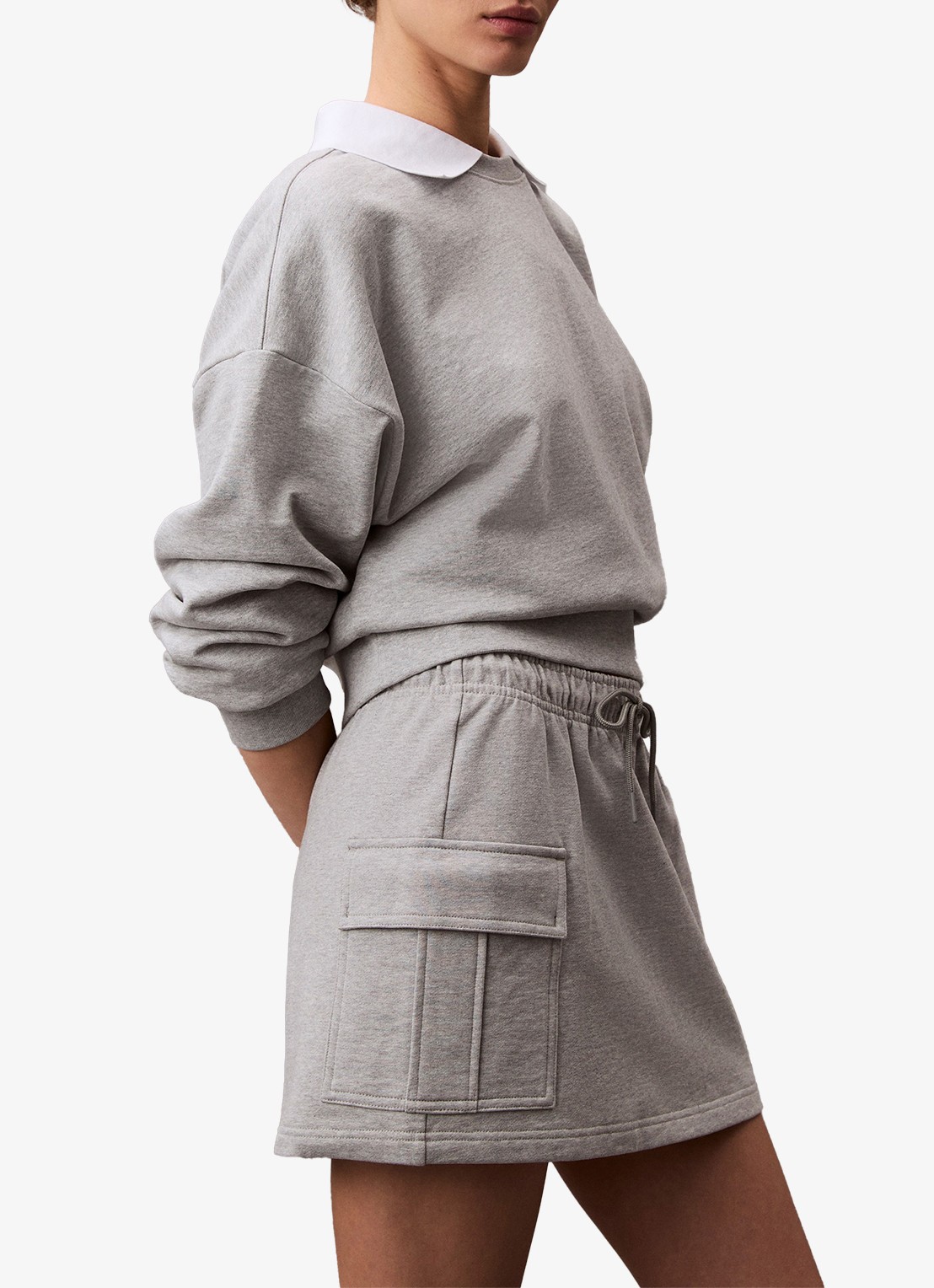 Calvin Klein Terry Cargo minirok met klepzakken - detail 5 grijsmele