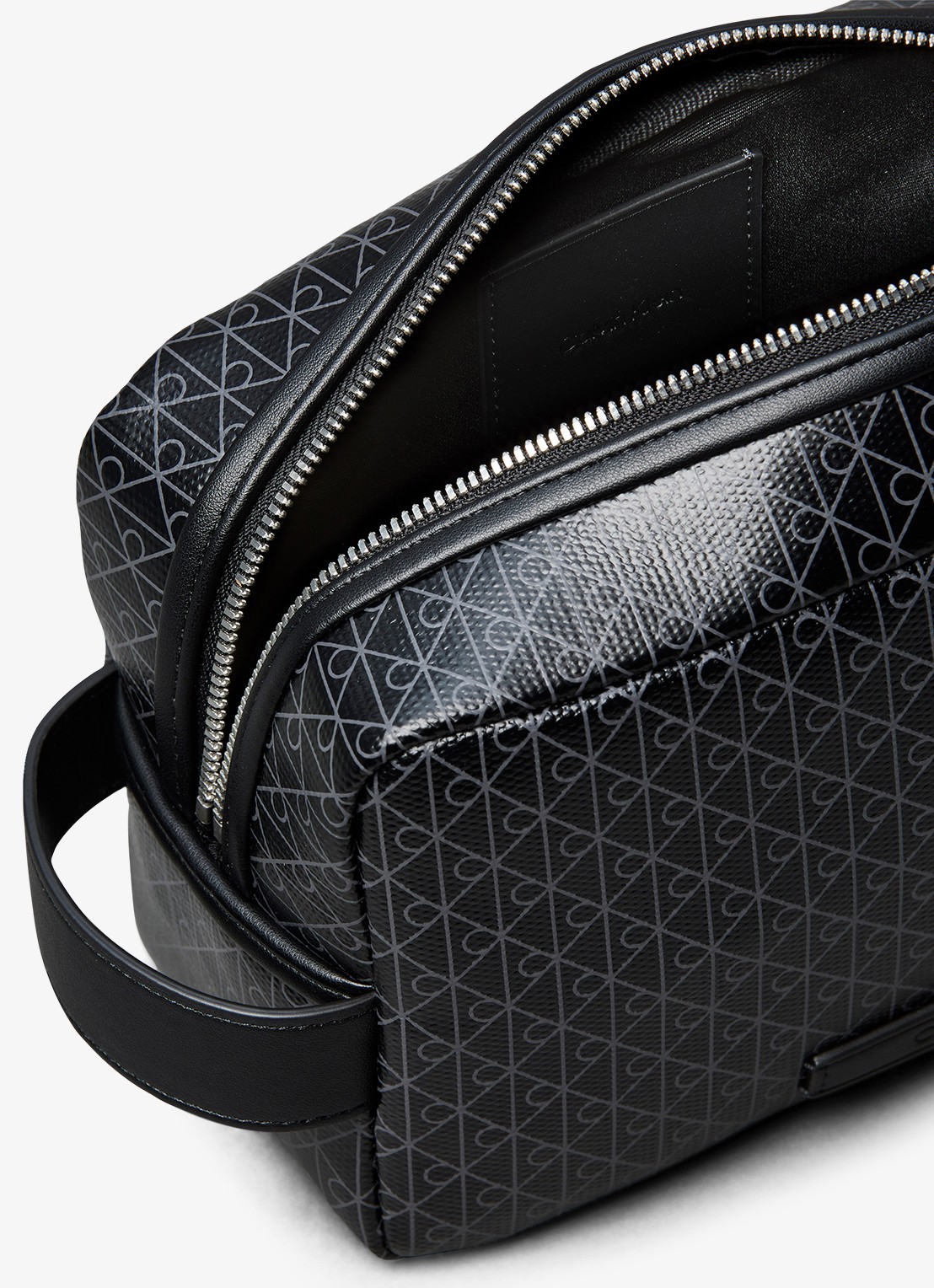 Calvin Klein Toilettas met logoprint  - detail 2 zwart