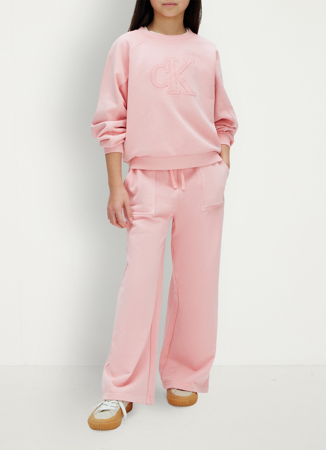 Calvin Klein Wide fit joggingbroek met opstikzakken - voorkant 4 roze