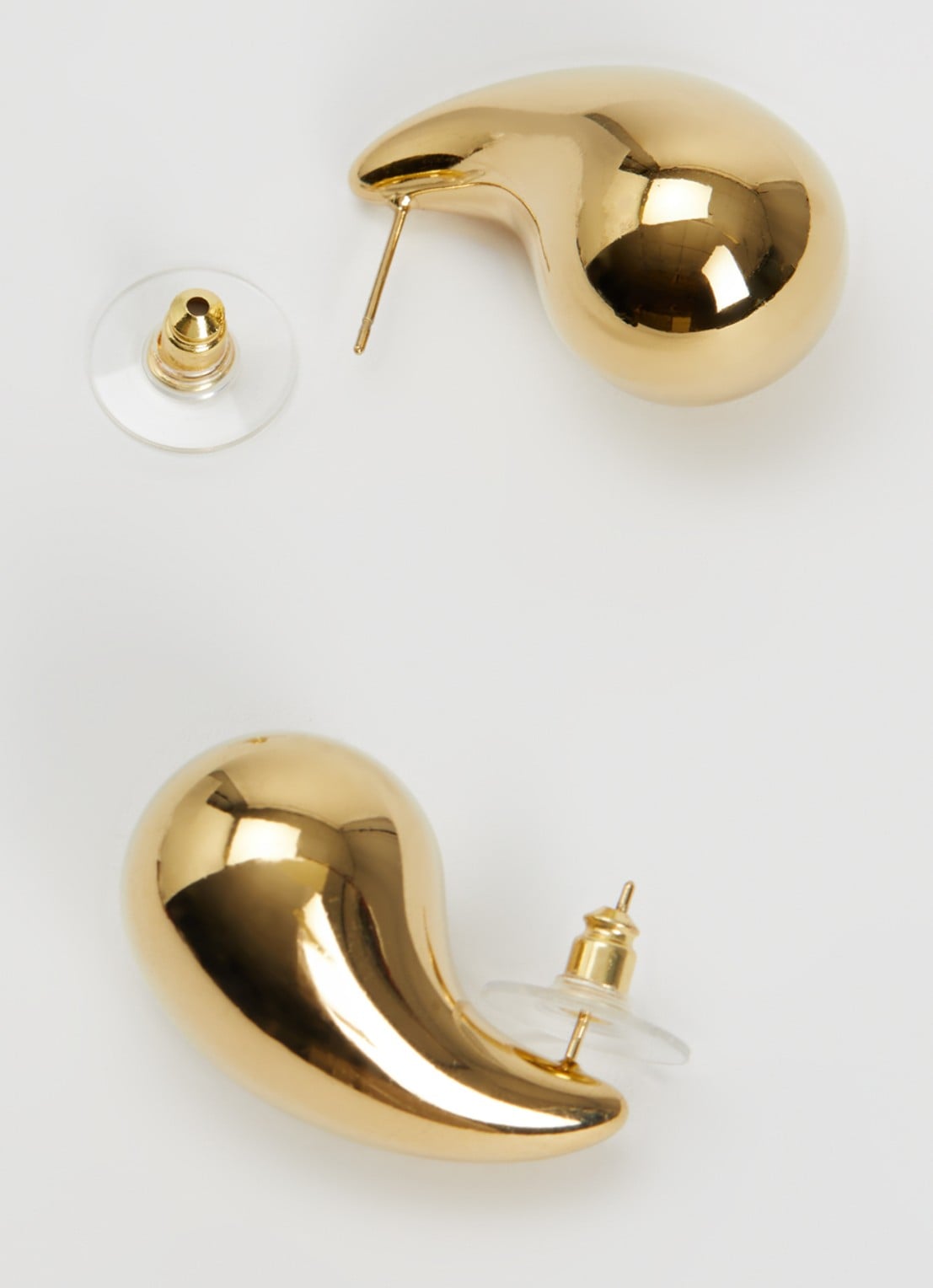 Camps & Camps Big Tear Drop oorstekers verguld - detail goud