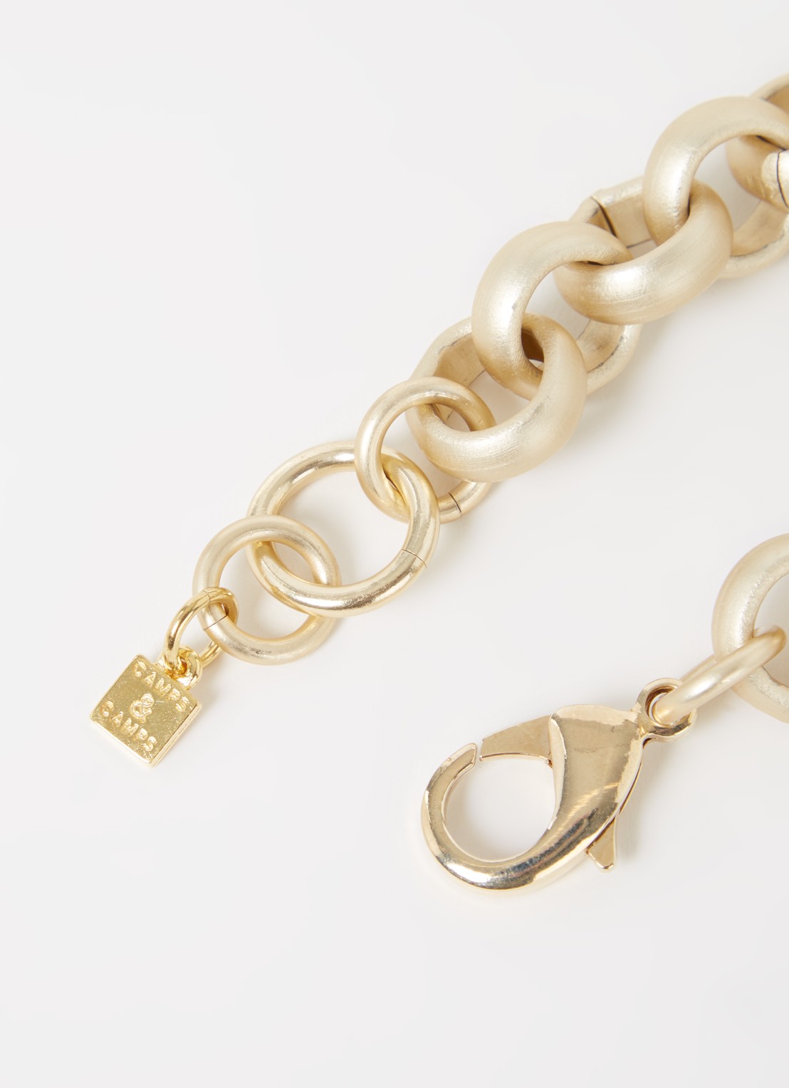 Camps & Camps Mighty Jasseron schakelarmband - voorkant 2 goud
