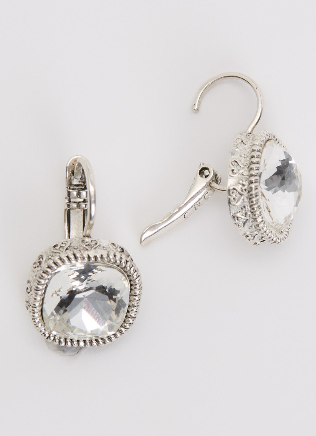Camps & Camps Oorhangers met kristal - detail zilver