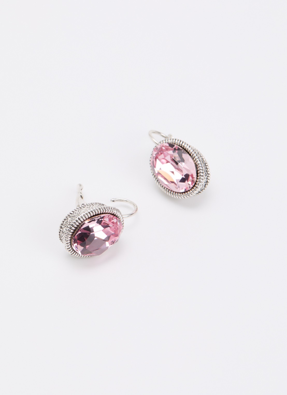 Camps & Camps Oorhangers met Swarovski kristal verzilverd - detail 3 roze