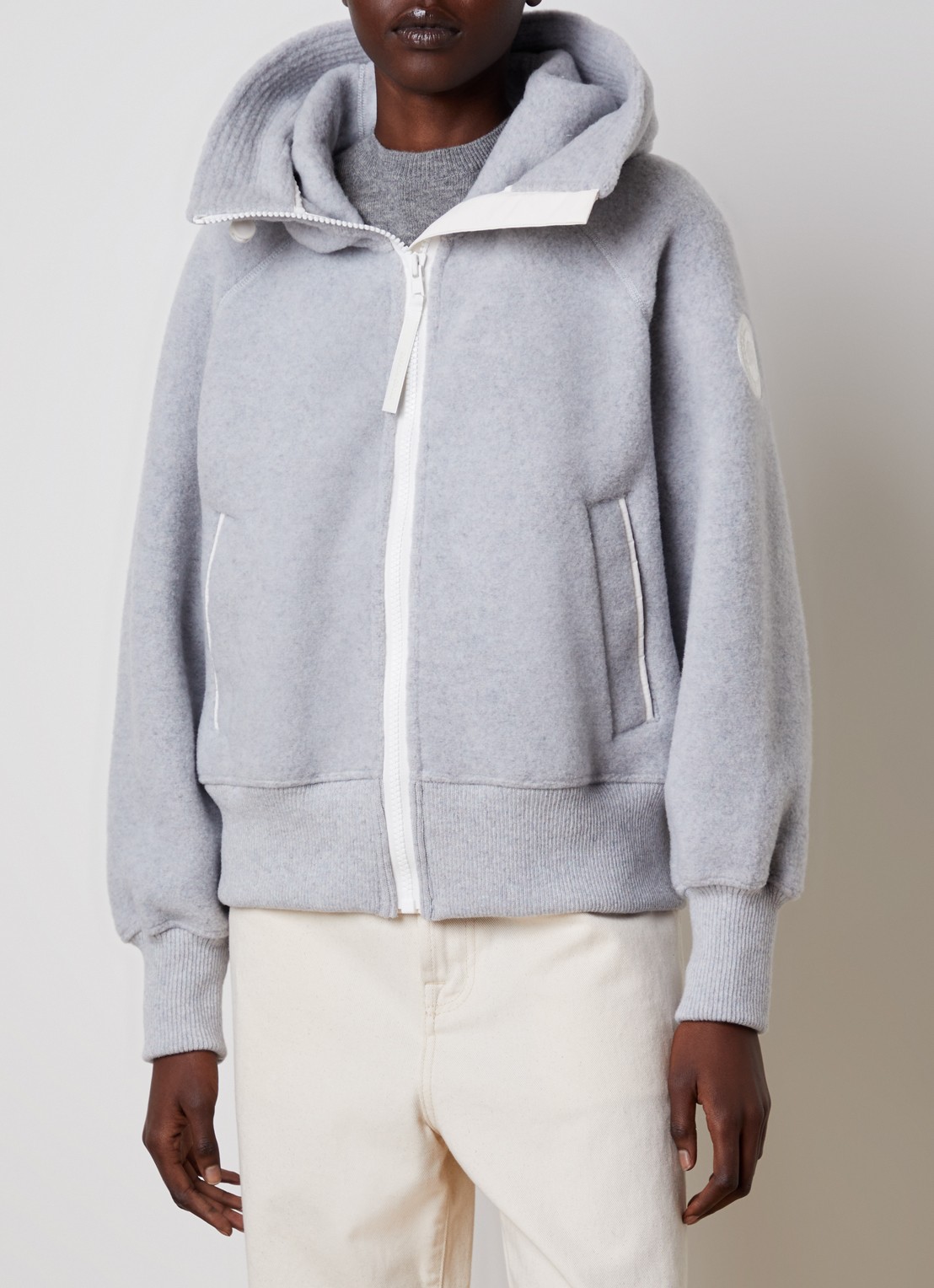 Canada Goose Chiliwack jack van wol met capuchon - detail lichtgrijs