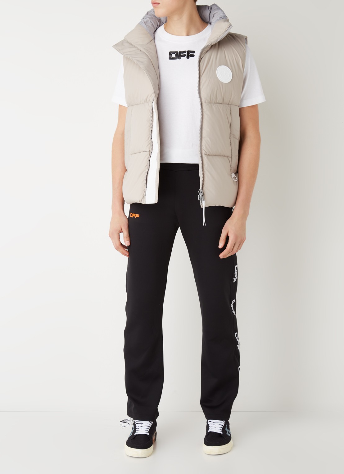 Canada Goose Everett gewatteerde bodywarmer met donsvulling - voorkant 3 beige