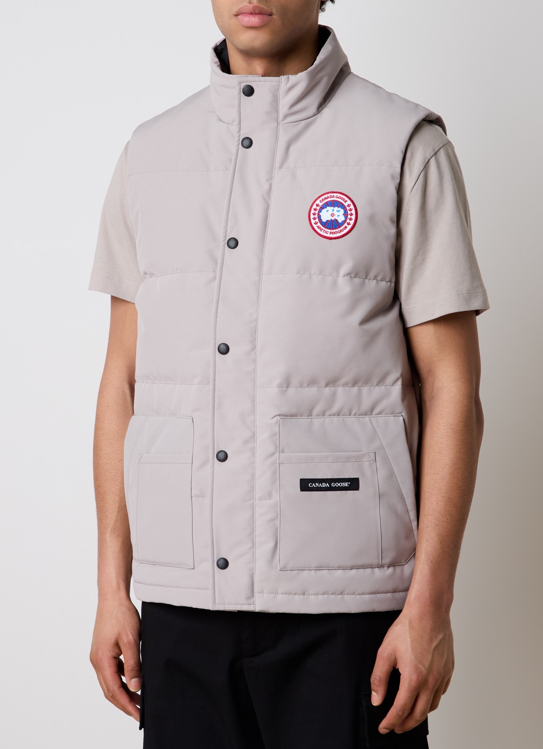 Canada Goose Freestyle gewatteerde bodywarmer met donsvulling en steekzakken - detail 4 donkerbeige
