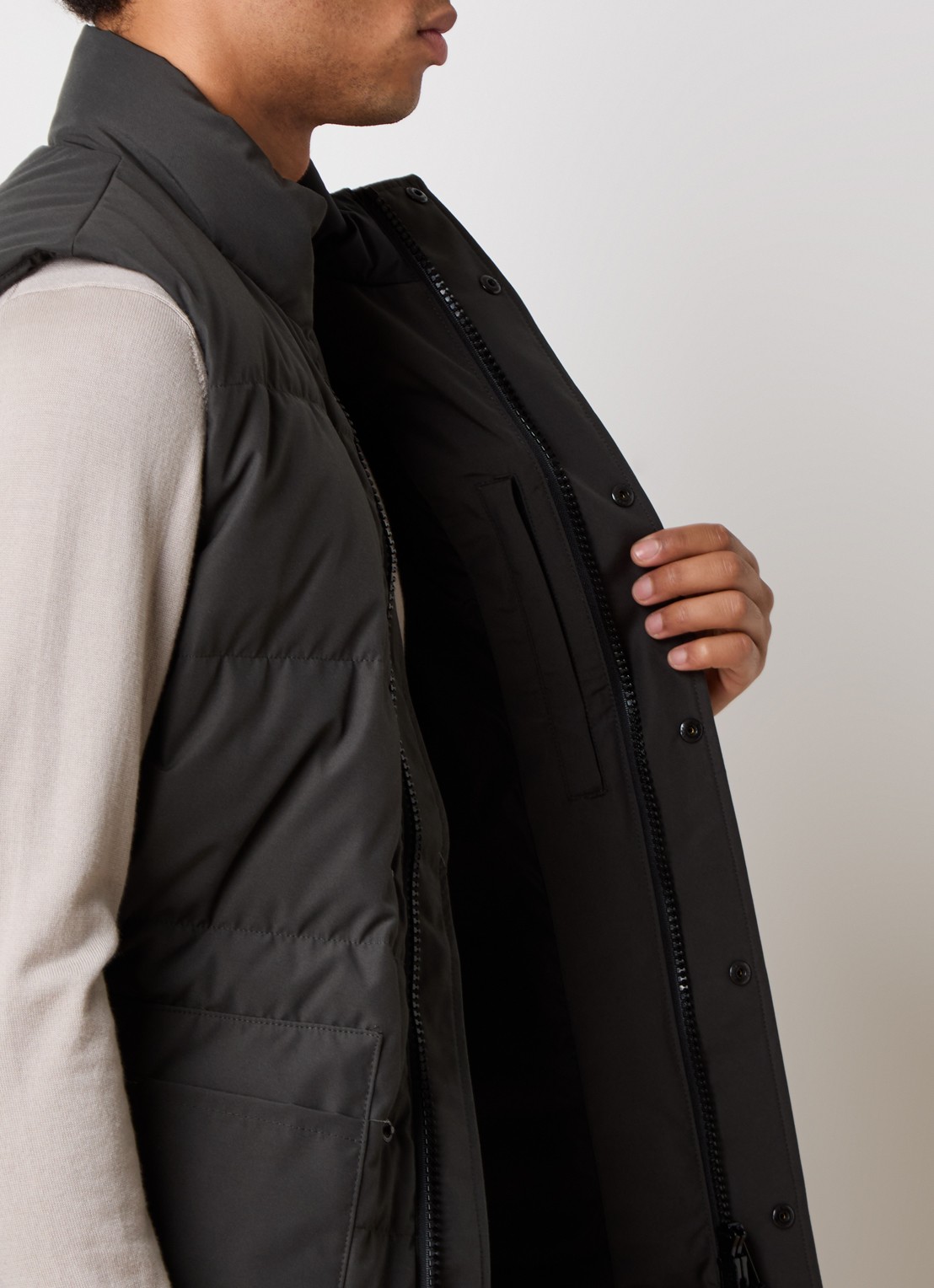 Canada Goose Freestyle gewatteerde bodywarmer met donsvulling en steekzakken - detail 4 donkergrijs